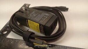 Platinum 65W Ultra Portable Universal Laptop Charger PT-P65ML